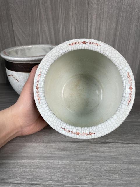 古玩陶瓷清末民初 精品哥釉粉彩刀馬人物圖案缸一對(duì)(文房器)拍賣,當(dāng)前價(jià)格3600元