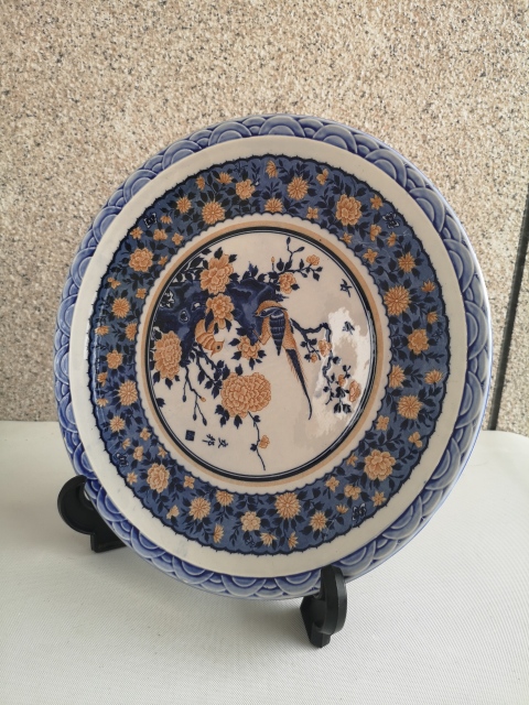 古玩陶瓷花鳥紋青花礬紅盤拍賣,當前價格350元