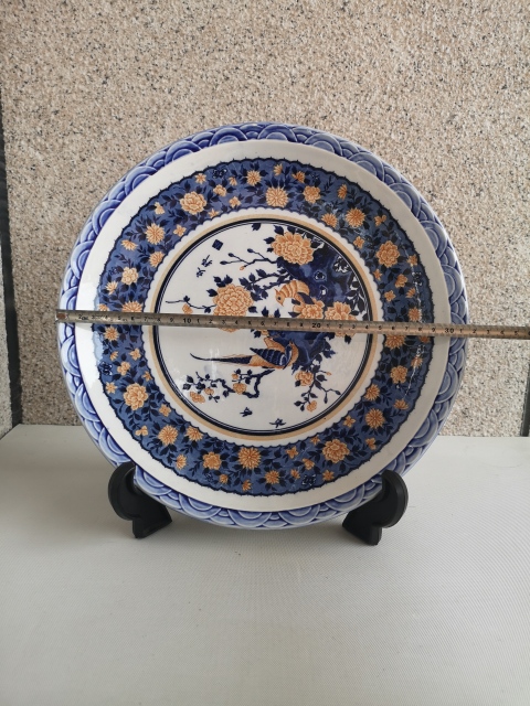 古玩陶瓷花鳥紋青花礬紅盤拍賣,當前價格350元