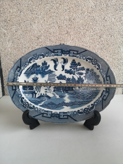 古玩陶瓷樓臺亭閣山水紋青花盤拍賣，當前價格480元