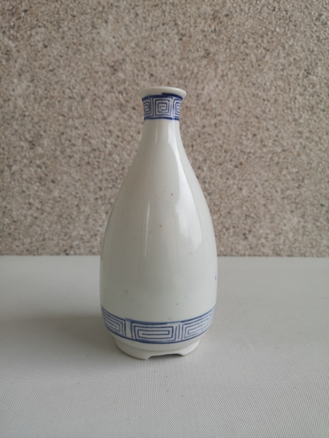 古玩陶瓷山水紋青花瓶拍賣，當前價格480元