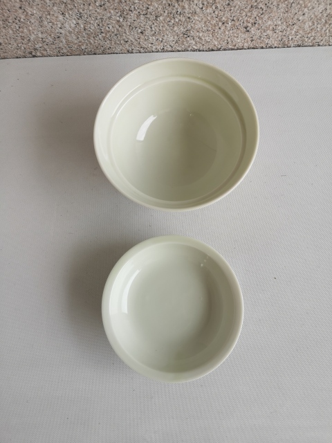 古玩陶瓷文字蓋碗拍賣,當(dāng)前價(jià)格398元