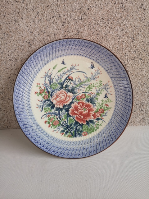 古玩陶瓷花蝶紋彩繪盤拍賣,當前價格350元