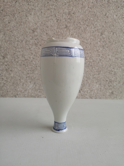 古玩陶瓷山水紋青花瓶拍賣，當前價格480元