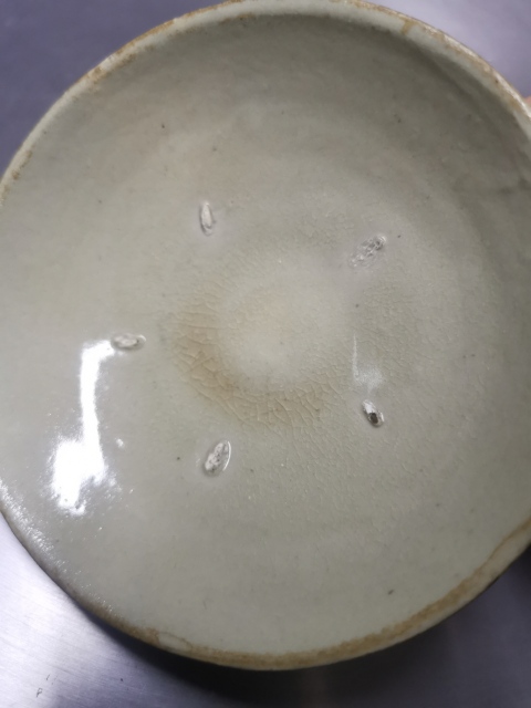 古玩陶瓷元代，磁州觀臺窯白釉淺碗拍賣，當前價格1666元