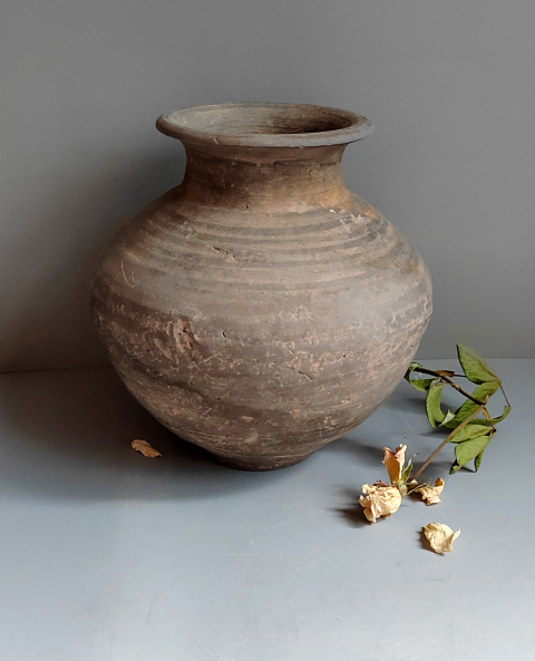 古玩陶瓷漢代·弦紋撇口罐【已實(shí)物鑒真】拍賣，當(dāng)前價(jià)格688元