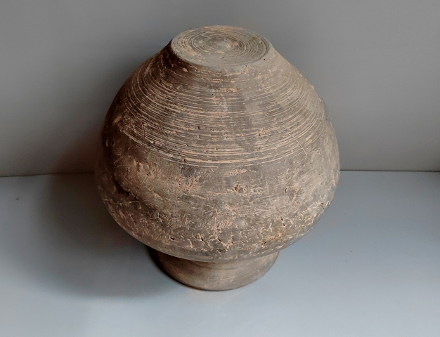 古玩陶瓷漢代·弦紋撇口罐【已實(shí)物鑒真】拍賣，當(dāng)前價(jià)格688元