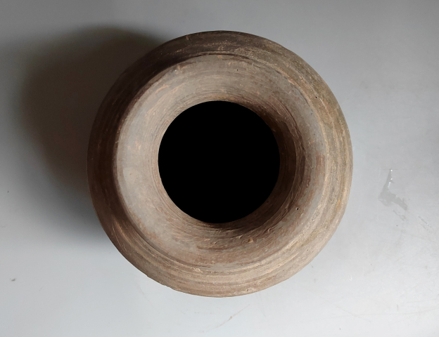 古玩陶瓷漢代·弦紋撇口罐【已實(shí)物鑒真】拍賣，當(dāng)前價(jià)格688元