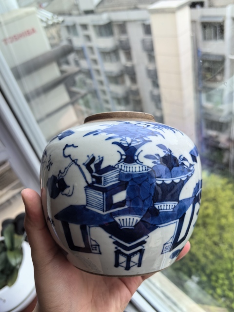 古玩陶瓷清晚期青花博古清供圖蓋罐拍賣,當前價格3500元