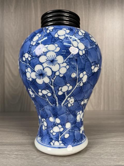 古玩陶瓷清康熙 極品青花冰梅圖梅瓶拍賣，當前價格399元