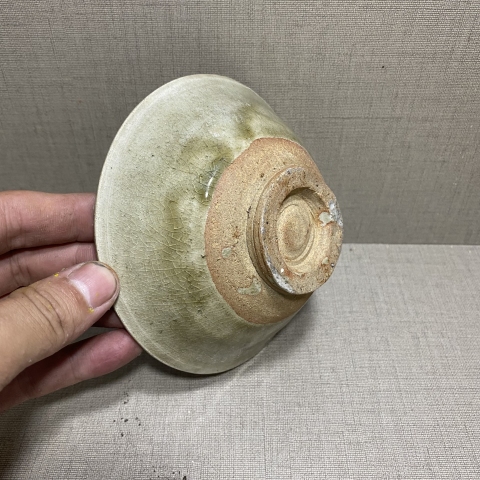 古玩陶瓷宋元耀州窯青釉碗拍賣(mài),當(dāng)前價(jià)格4888元