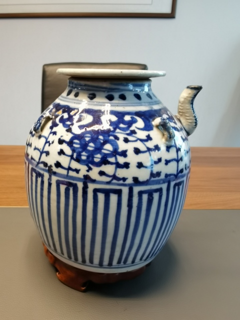 古玩陶瓷道光青花淡描花卉紋茶壺拍賣，當前價格650元