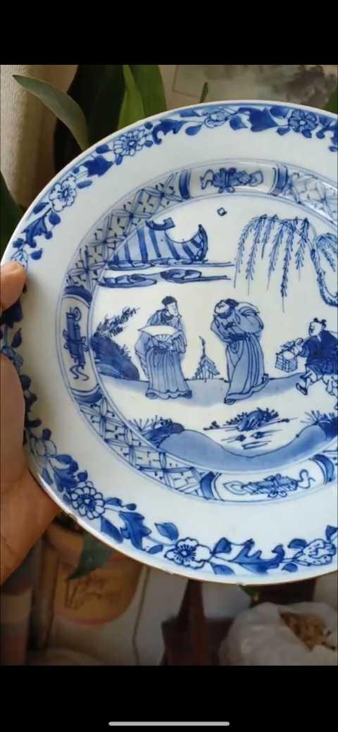 古玩陶瓷康熙·青花人物故事紋折沿盤真品鑒賞圖