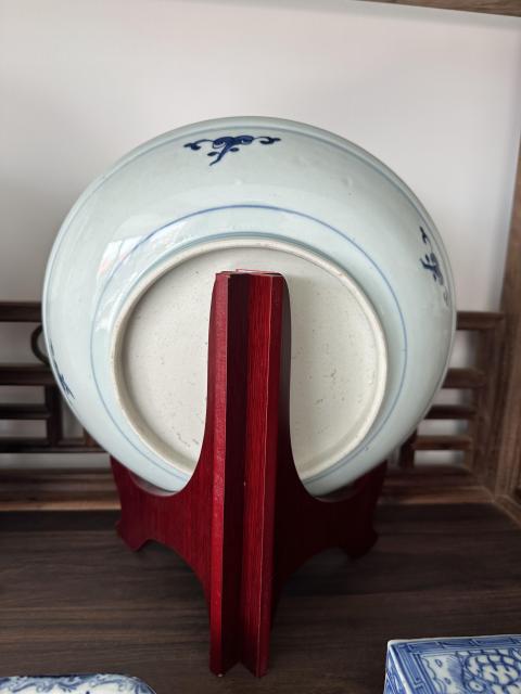 古玩陶瓷雍乾時期青花夔龍紋大盤拍賣，當(dāng)前價格20000元