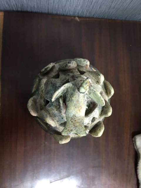 古玩陶瓷秦漢·綠釉博山爐拍賣,當前價格99999元