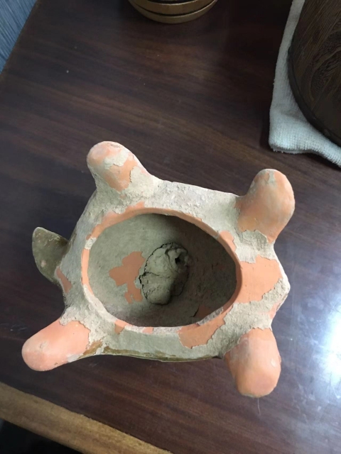 古玩陶瓷秦·龜熏拍賣，當前價格99999元