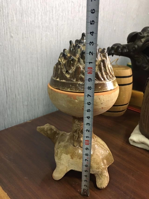 古玩陶瓷秦·龜熏拍賣，當前價格99999元