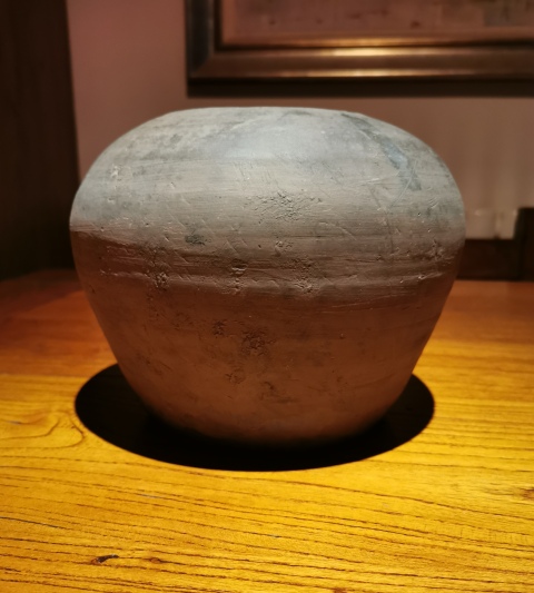 古玩陶瓷秦漢.灰陶缽拍賣,當(dāng)前價(jià)格298元