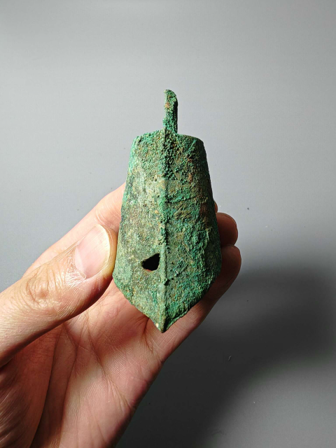 古玩銅器館藏級珍品秦漢小編鐘拍賣,當前價格1880元