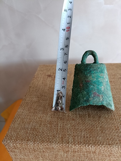 古玩銅器館藏級珍品秦漢小編鐘拍賣,當前價格1880元