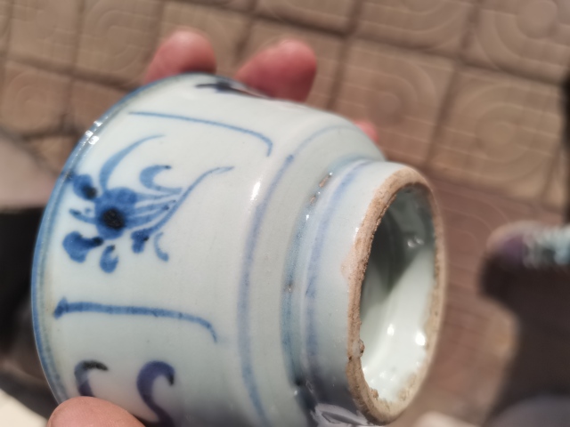 古玩陶瓷清代清早期青花花卉紋杯拍賣,當前價格799元