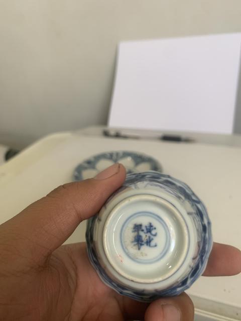 古玩陶瓷康熙青花侍女花卉盤拍賣，當(dāng)前價(jià)格2500元