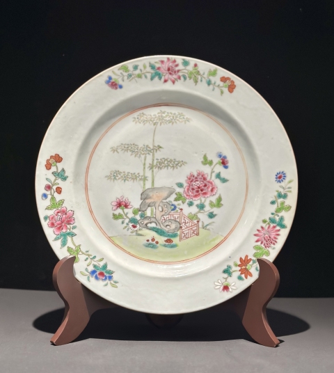 中国古美術品　清の乾隆時代　粉彩花卉洞石中皿　本物保証　23cm 中国古美術品 清の乾隆時代 粉彩花卉洞石中皿 本物保証 23cm