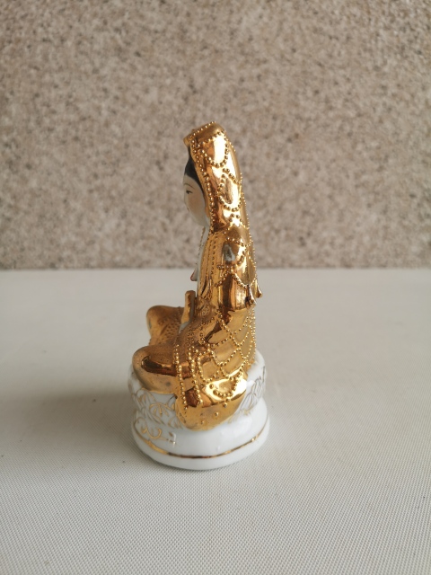 古玩陶瓷鍍金觀音塑像拍賣,當前價格288元