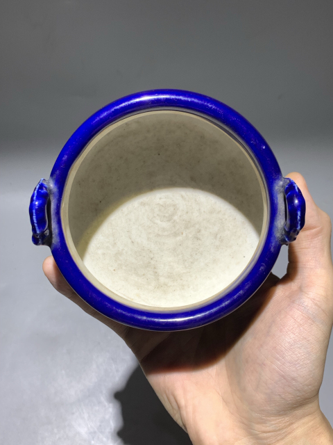 古玩陶瓷精品霽藍釉繩耳三足香爐拍賣,當前價格5888元