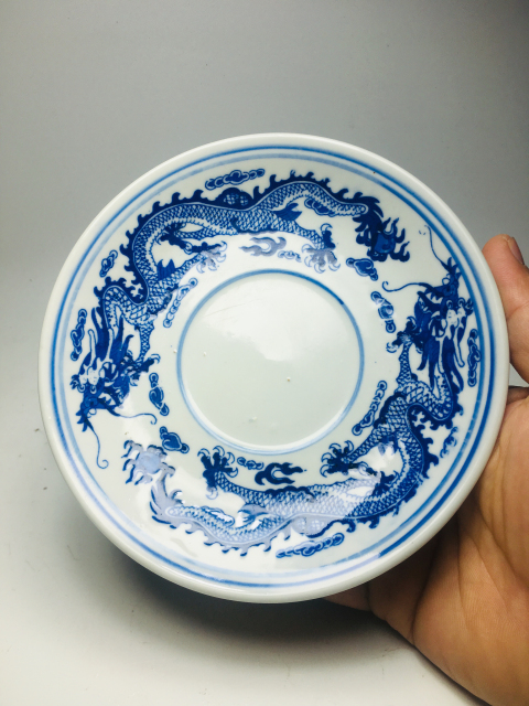 古玩陶瓷青花雙龍紋盤一對拍賣，當前價格199元
