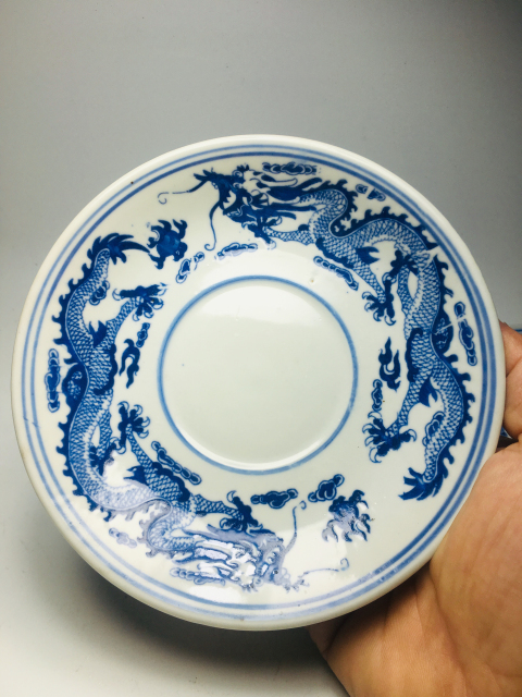 古玩陶瓷青花雙龍紋盤一對拍賣，當前價格199元