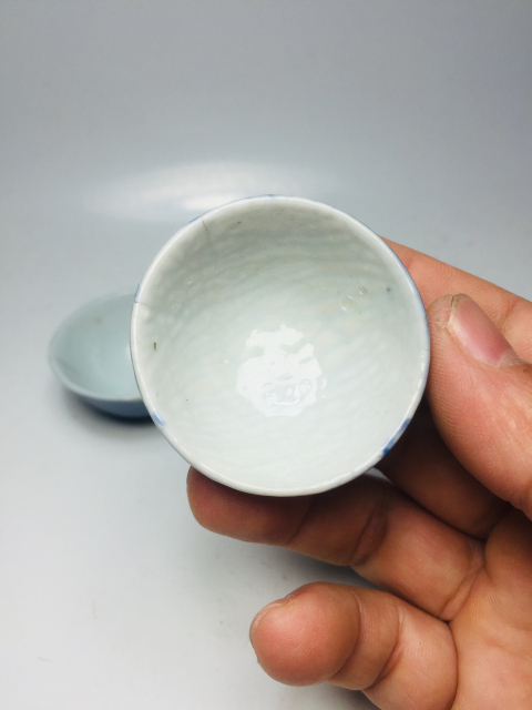 古玩陶瓷霽藍(lán)釉小杯一對(duì)拍賣(mài),當(dāng)前價(jià)格0元