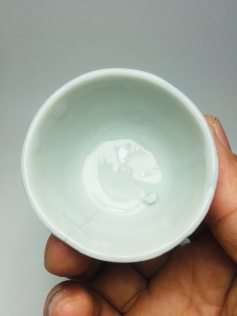 古玩陶瓷梵文杯拍賣,當前價格0元