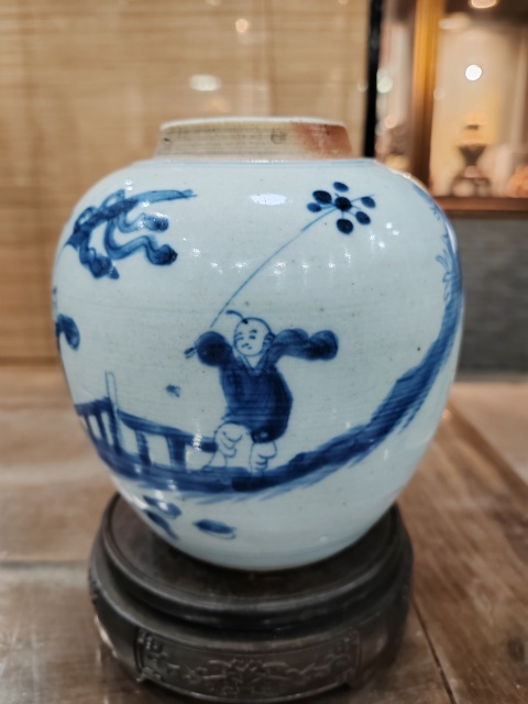 古玩陶瓷清康熙青花嬰戲圖蓋罐拍賣，當前價格12000元