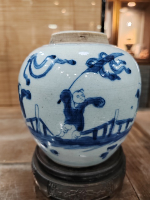 古玩陶瓷清康熙青花嬰戲圖蓋罐拍賣，當前價格12000元