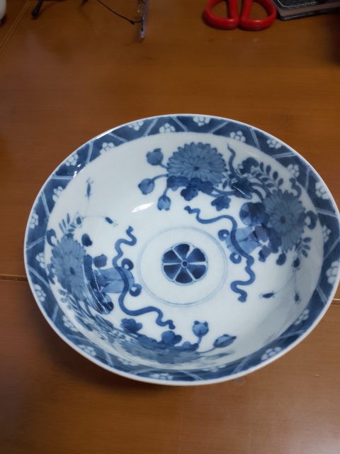 古玩陶瓷醬釉青花碗拍賣，當前價格12000元