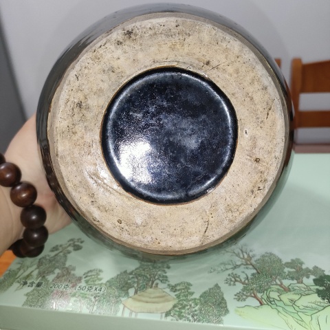 古玩陶瓷明末清初,窯變玉碧底黑釉案缸拍賣,當前價格67元