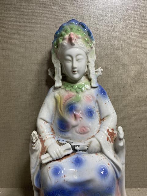 古玩陶瓷粉彩媽祖塑像拍賣，當前價格3800元
