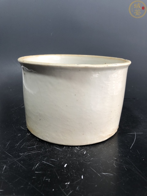 古玩陶瓷白釉香爐拍賣,當(dāng)前價(jià)格2600元