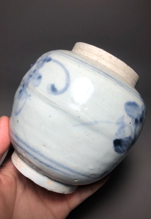 古玩陶瓷青花花卉紋蓋罐拍賣,當前價格3988元