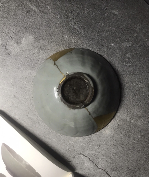 古玩陶瓷南宋龍泉青瓷刻仰蓮紋碗拍賣，當前價格888元