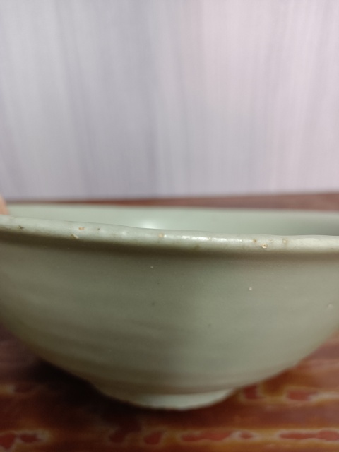 古玩陶瓷龍泉青釉大碗拍賣,當(dāng)前價(jià)格4800元