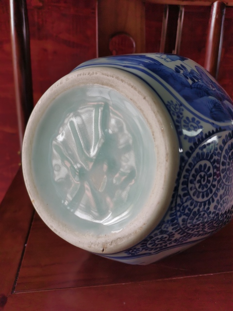 古玩陶瓷【已售】42公分多邊形】創(chuàng)匯人物山水青花多方葫蘆瓶拍賣，當(dāng)前價格2000元