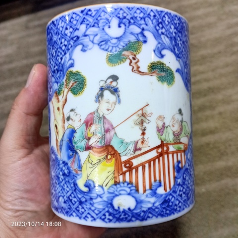 古玩陶瓷青花花卉開窗廣彩人物馬克杯拍賣，當前價格399元