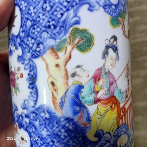 古玩陶瓷青花花卉開窗廣彩人物馬克杯拍賣，當前價格399元