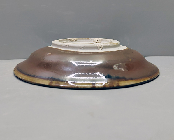 古玩陶瓷元明外紫金釉內(nèi)白釉折沿盤拍賣，當(dāng)前價格180元