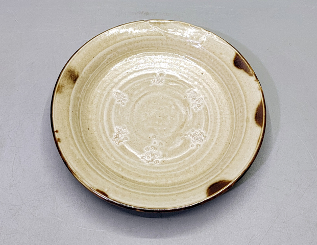 古玩陶瓷元明外紫金釉內(nèi)白釉折沿盤拍賣，當(dāng)前價格180元