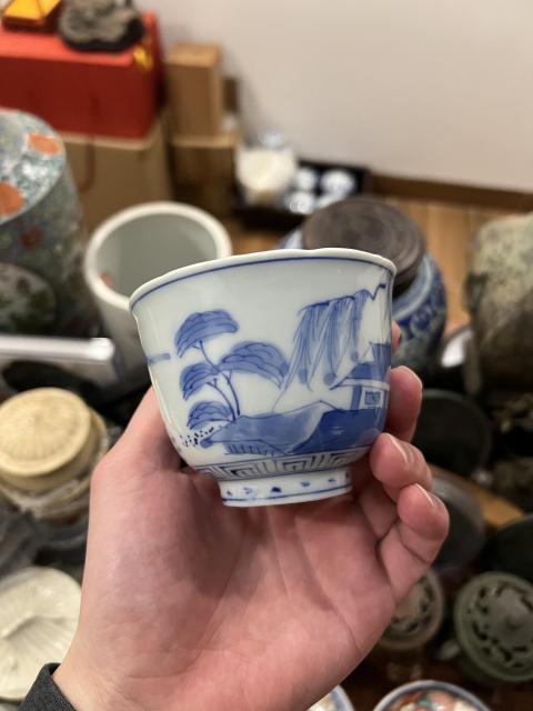 古玩陶瓷清代青花杯(帶保真卡)拍賣,當(dāng)前價(jià)格455元