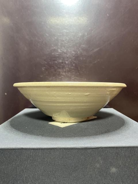 古玩陶瓷宋,青白釉唇口碗拍賣,當(dāng)前價(jià)格999元