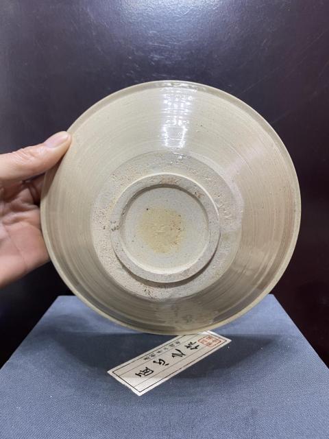 古玩陶瓷宋,青白釉唇口碗拍賣,當(dāng)前價(jià)格999元